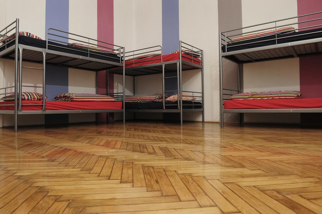 Westend Hostel Будапешт Номер фото